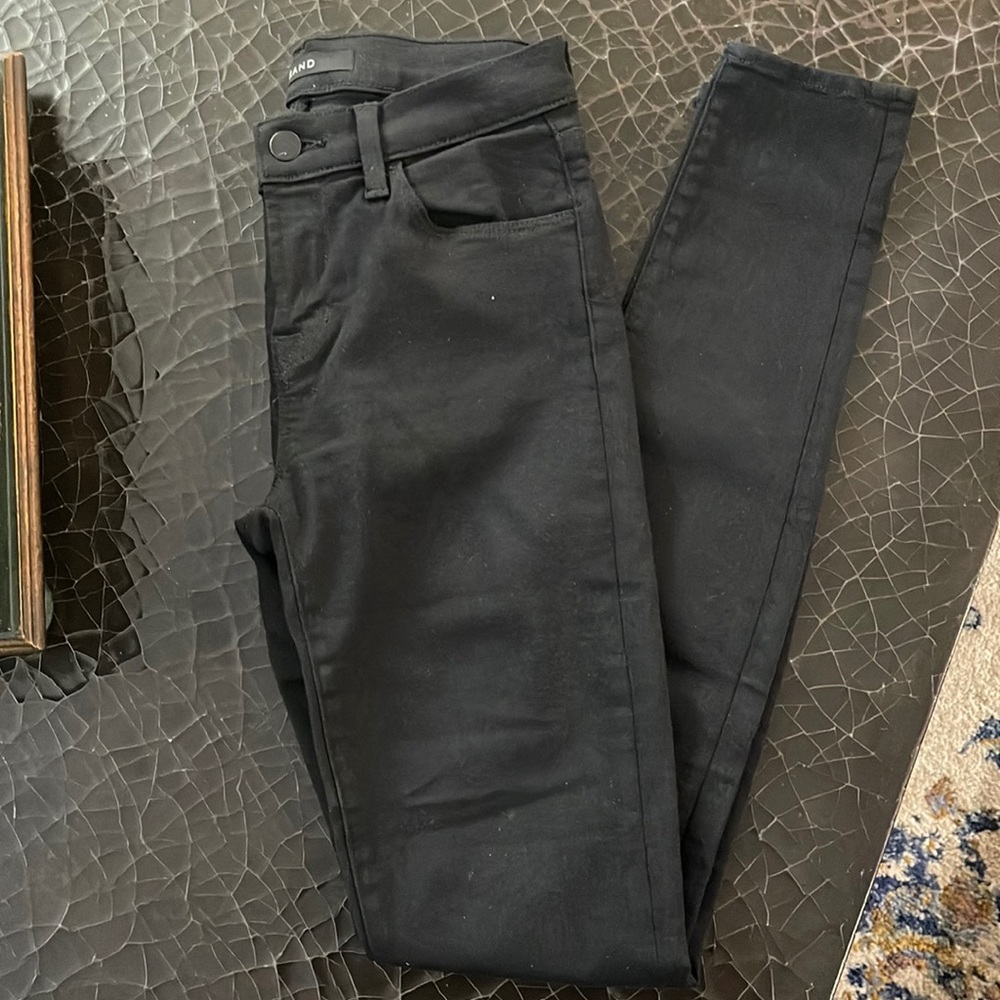 J BRAND SUPER SKINNY BLACK JEANS